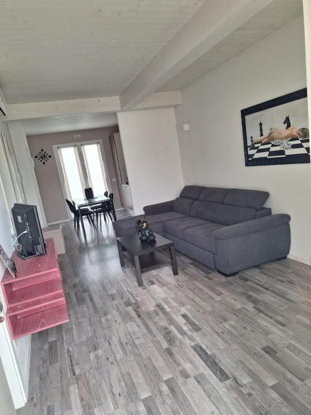 Home Suites Home Salionze 外观 照片