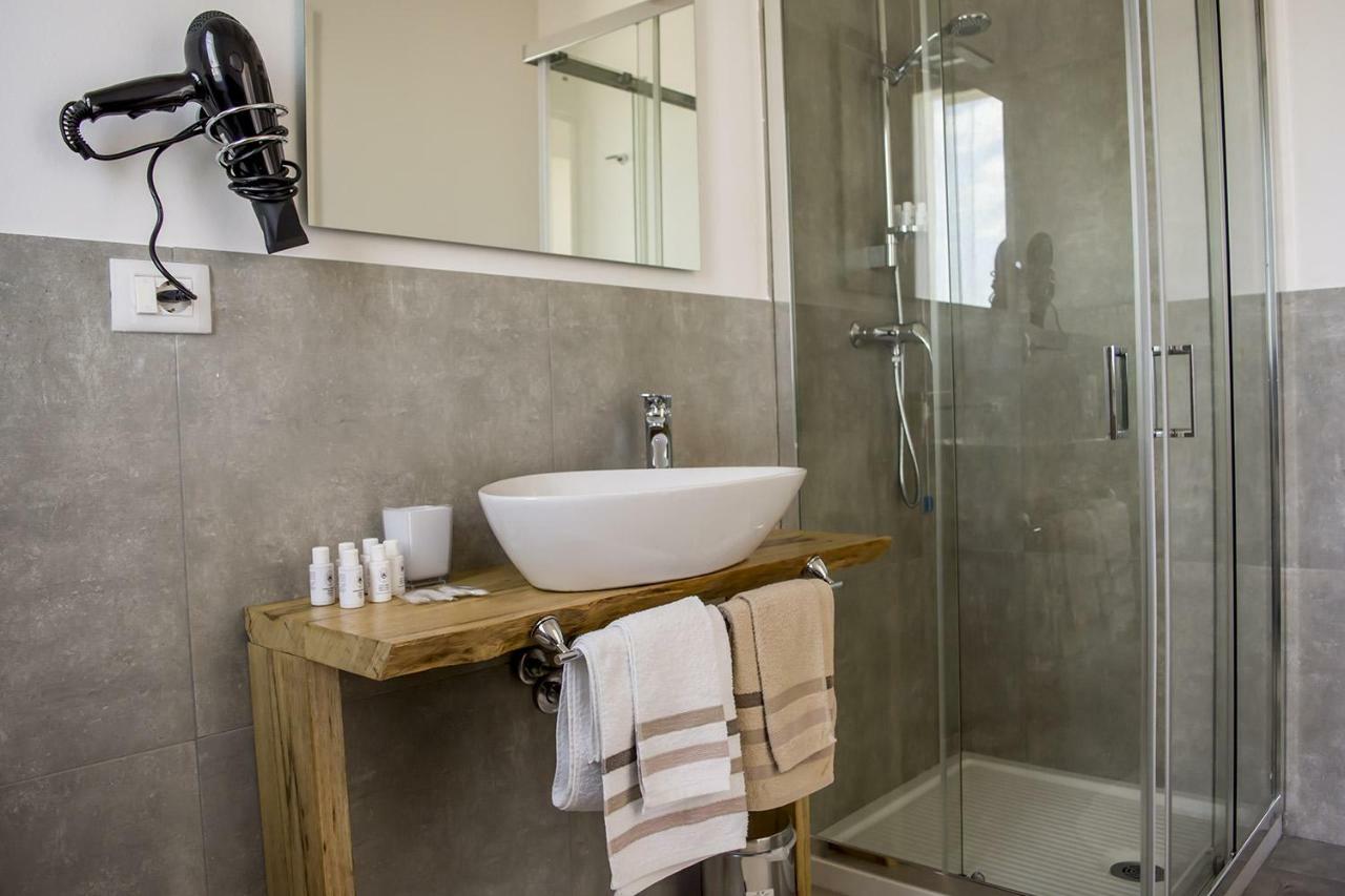 Home Suites Home Salionze 外观 照片
