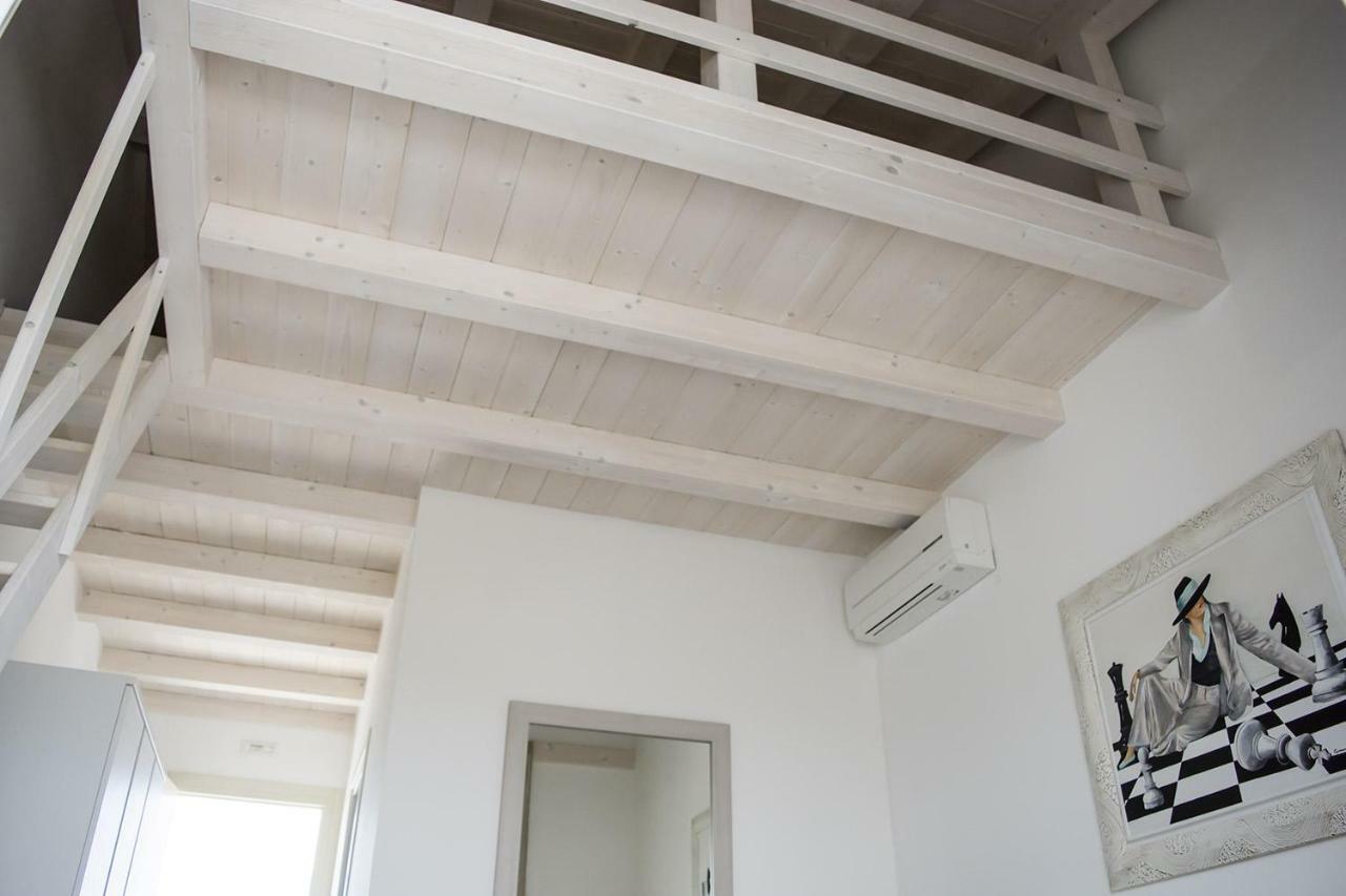 Home Suites Home Salionze 外观 照片