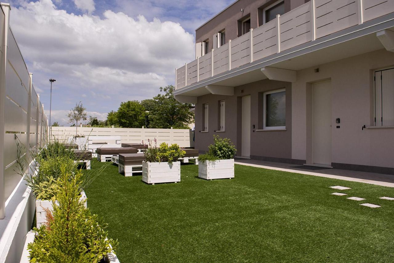 Home Suites Home Salionze 外观 照片