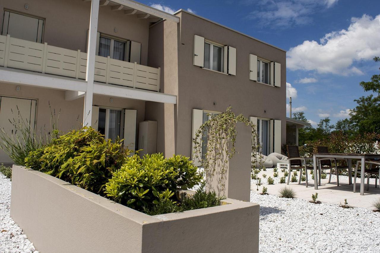 Home Suites Home Salionze 外观 照片