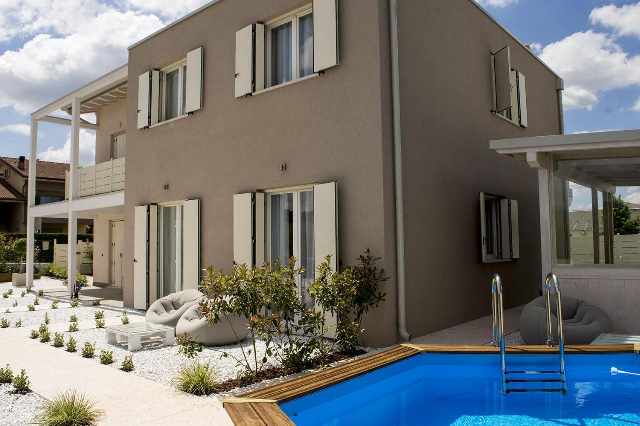 Home Suites Home Salionze 外观 照片